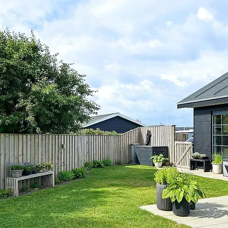 Holiday home Xxiv
